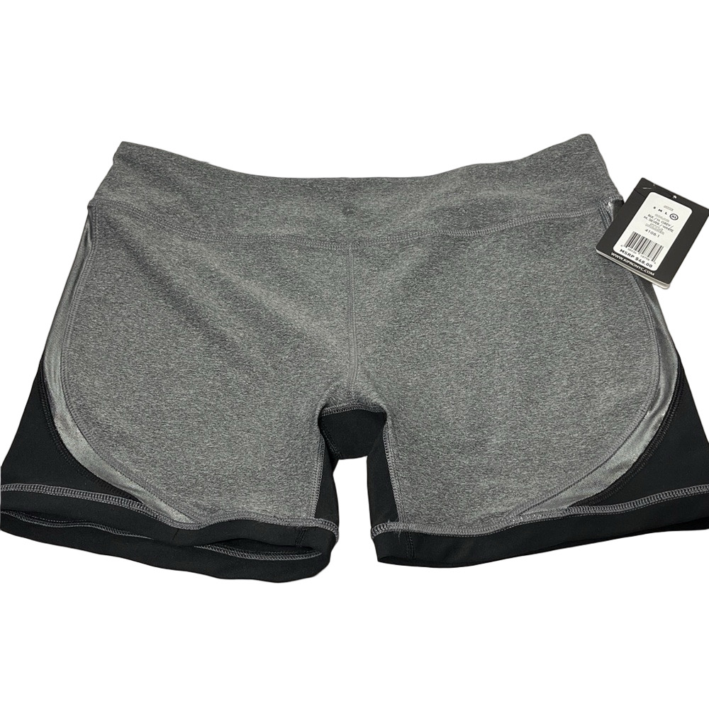 ⭐️SOLD NWT❗️LadiesPerformance NY Size XL Gray Black Athletic Shorts Dry Wick